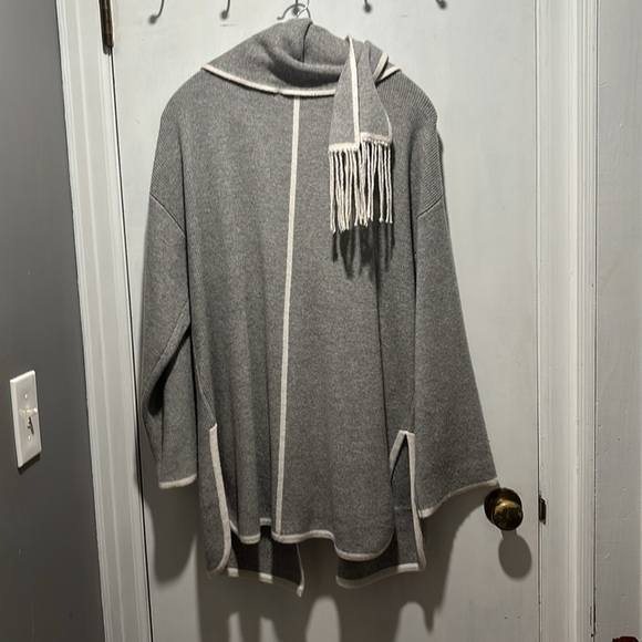 ‼️NAADAM sweater‼️ - Picture 7 of 8